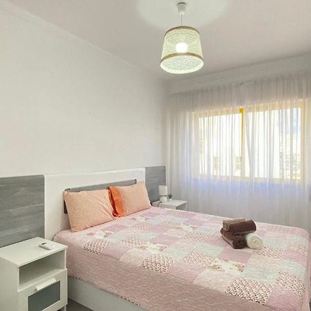 Quarteira Frente Praia II By Homeslow Rentals Exterior photo