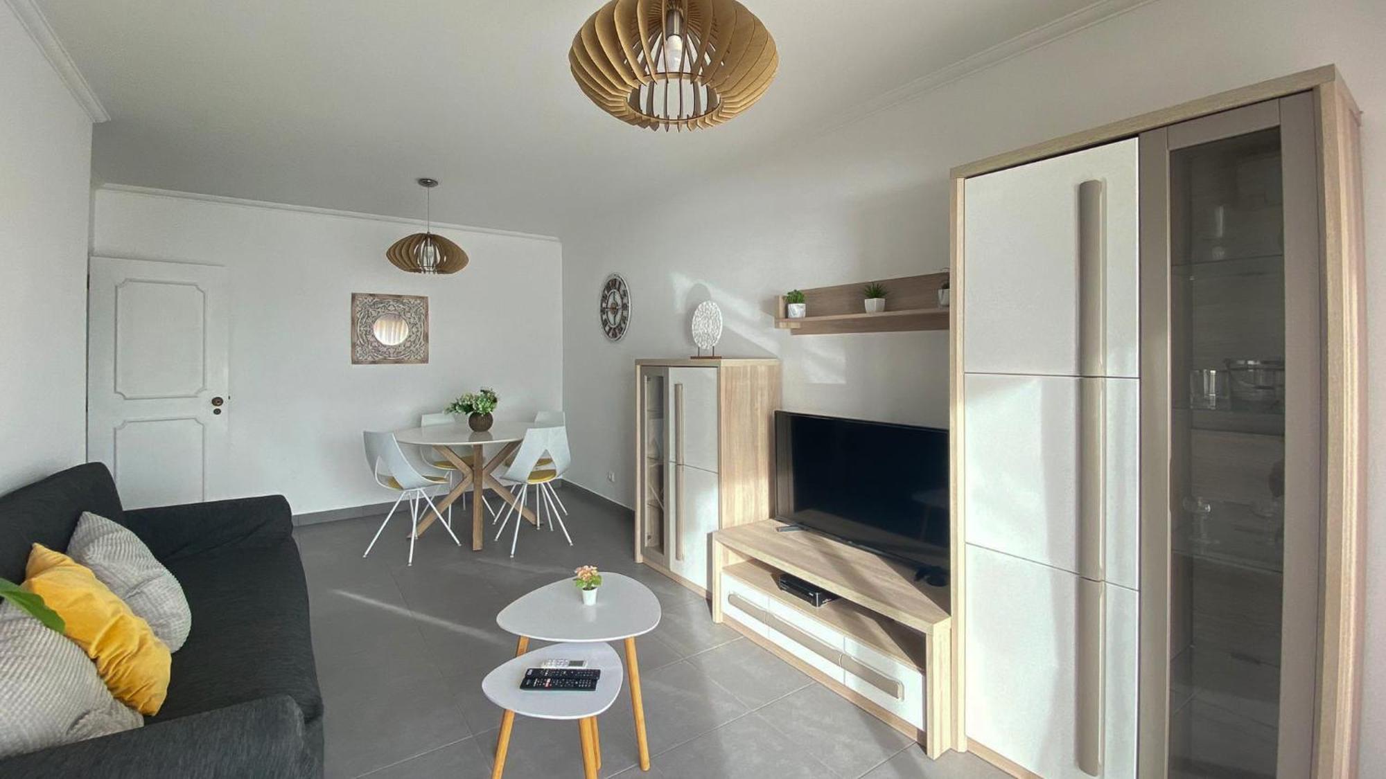 Quarteira Frente Praia II By Homeslow Rentals Exterior photo