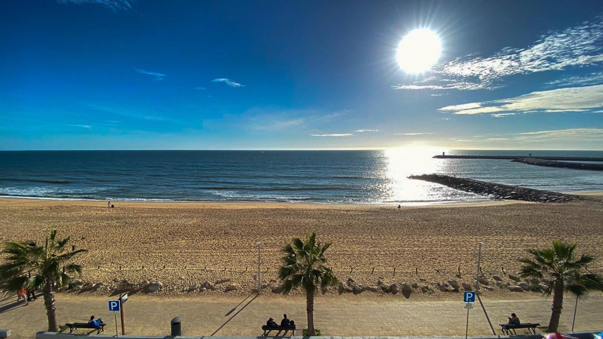 Quarteira Frente Praia II By Homeslow Rentals Exterior photo